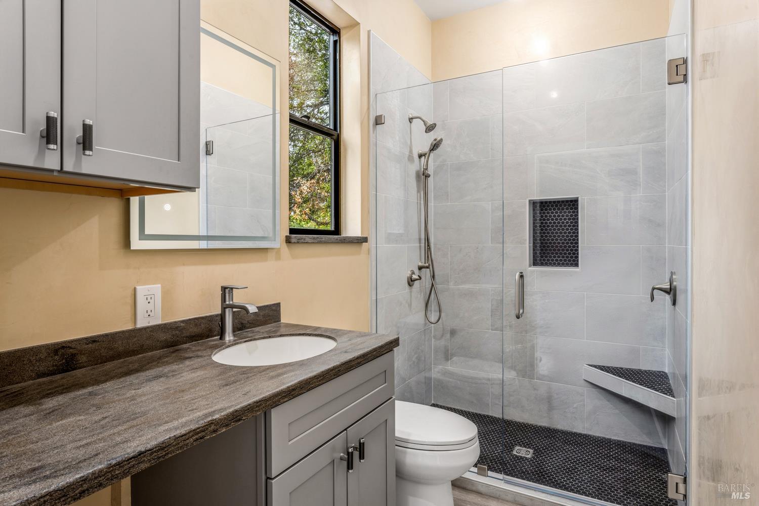 MLS #326030127 image #7