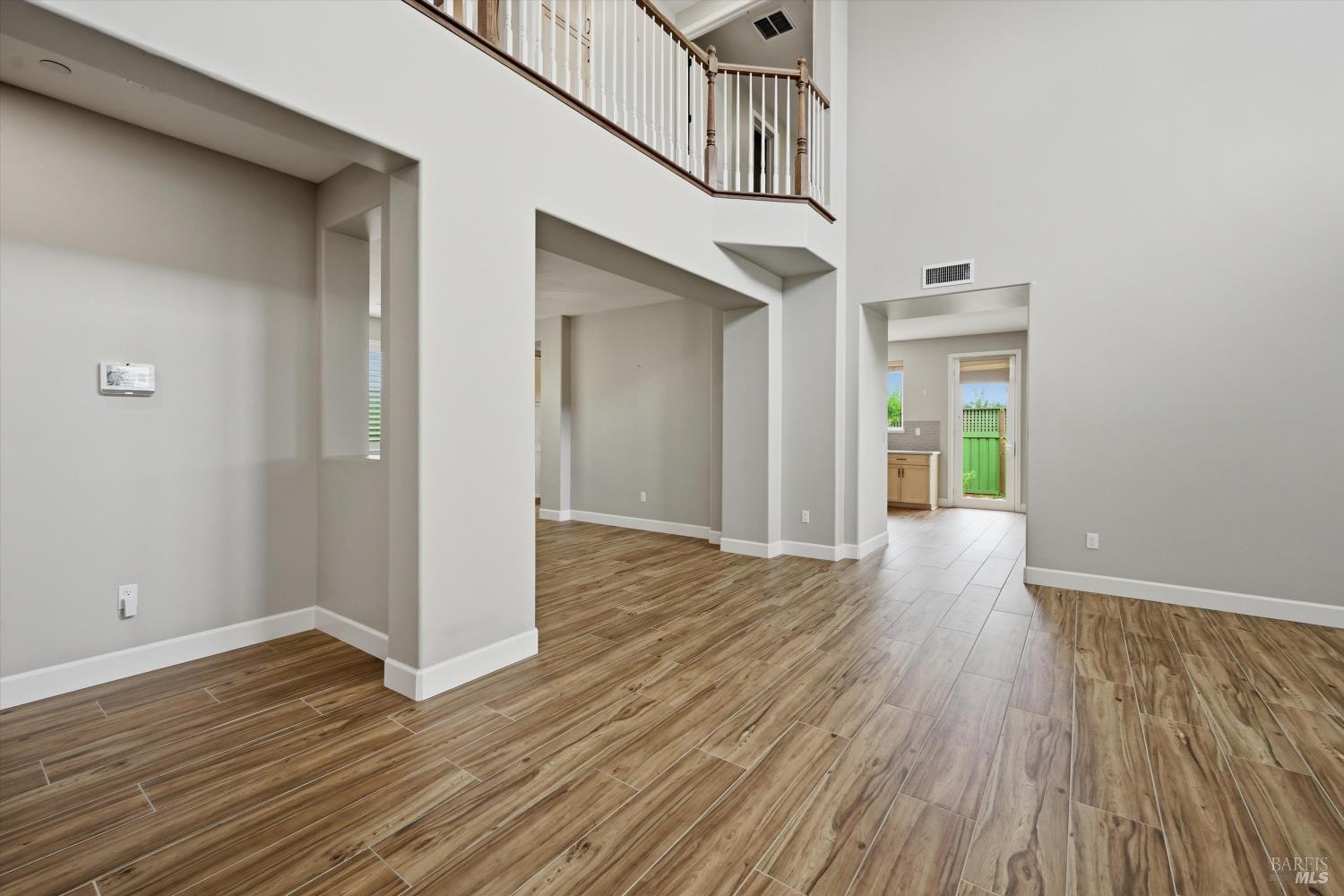 MLS #326030140 image #5