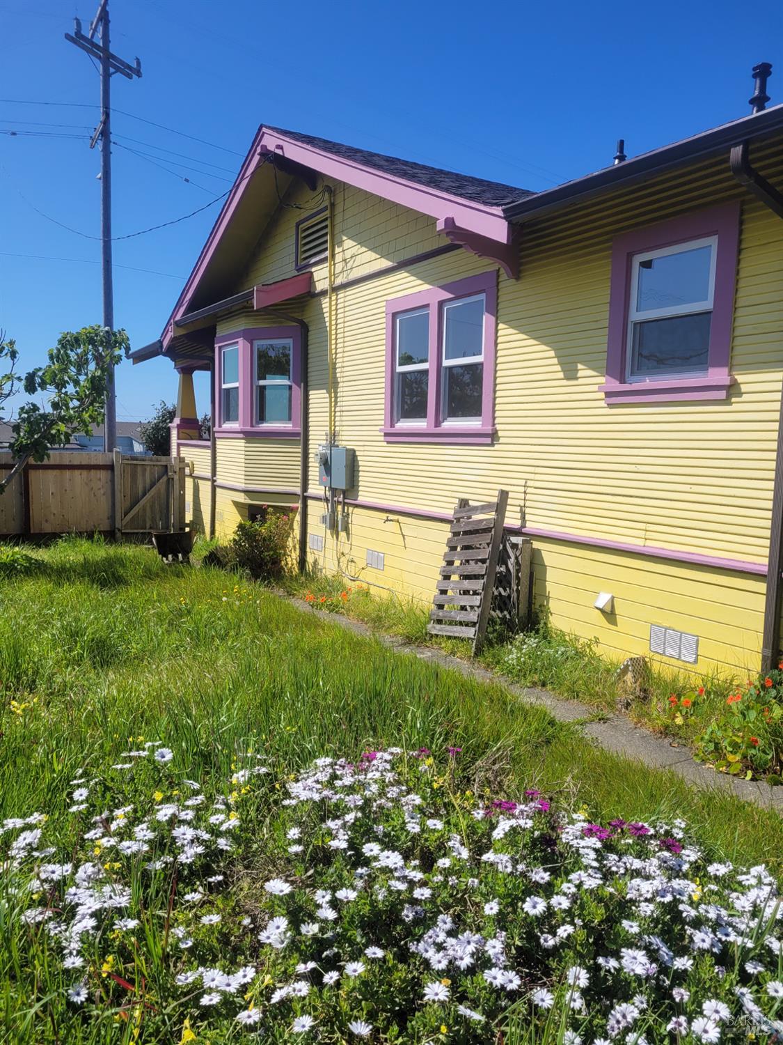 MLS #326030188 image #2