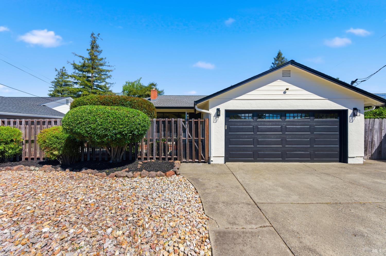 MLS #326030222 img 3