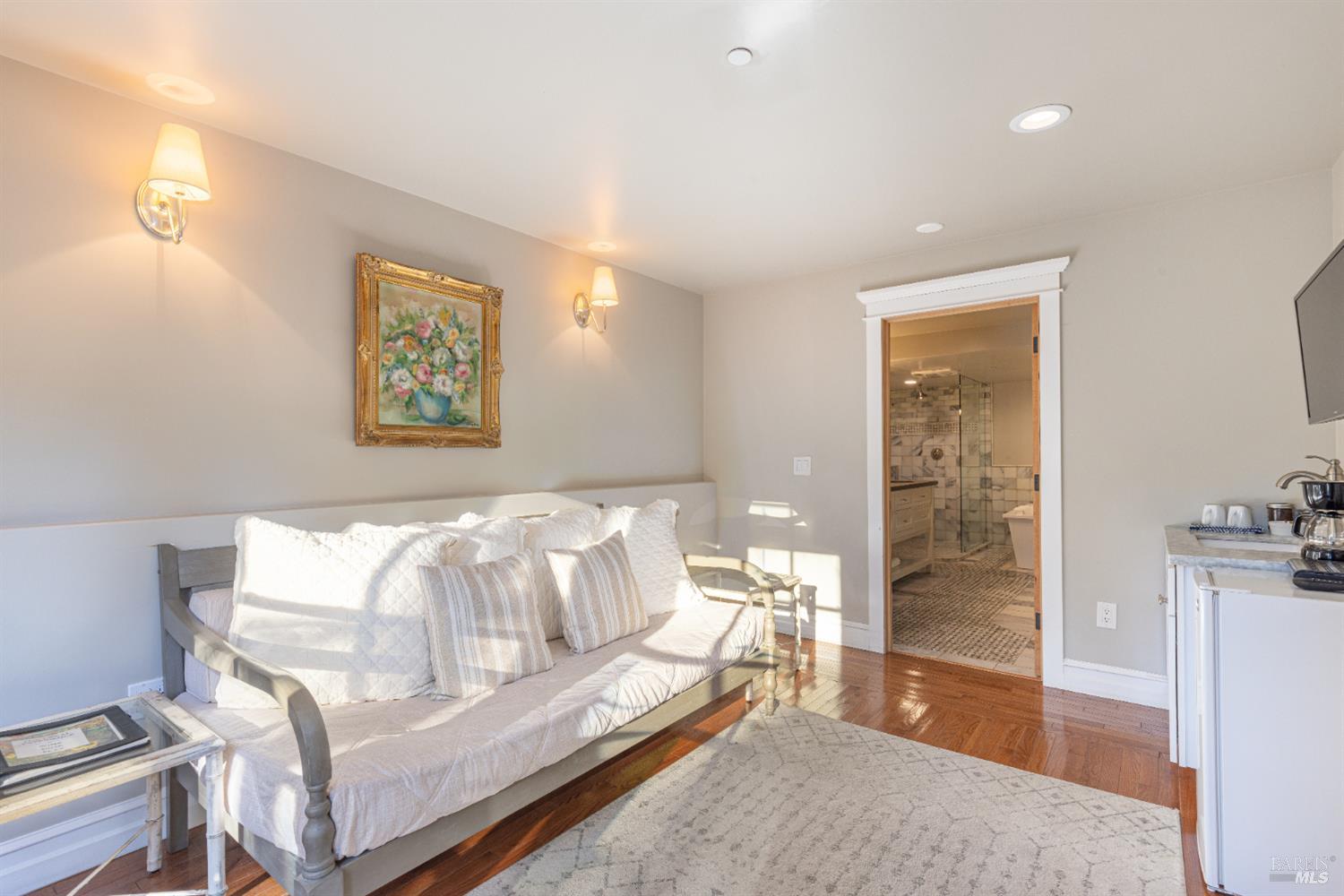MLS #326030482 image #31