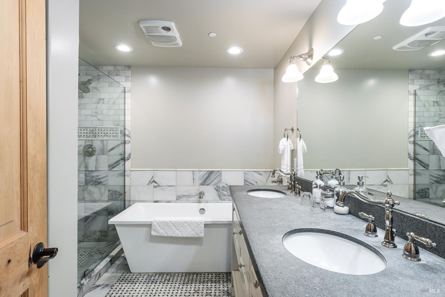 MLS #326030482 image #37