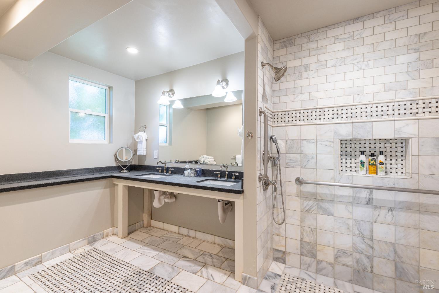 MLS #326030482 image #39