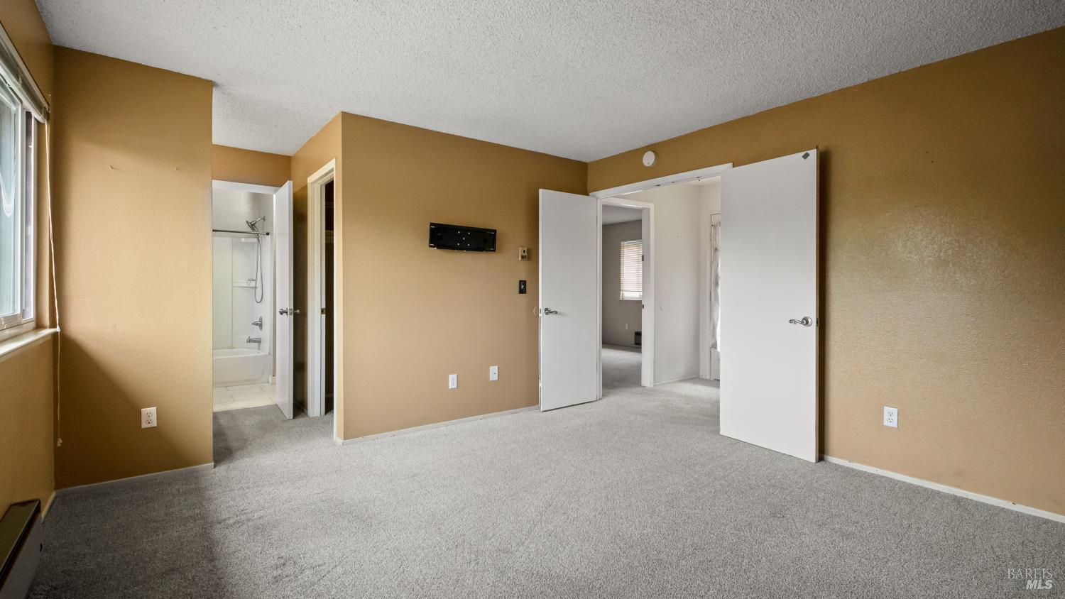MLS #326030544 image #15