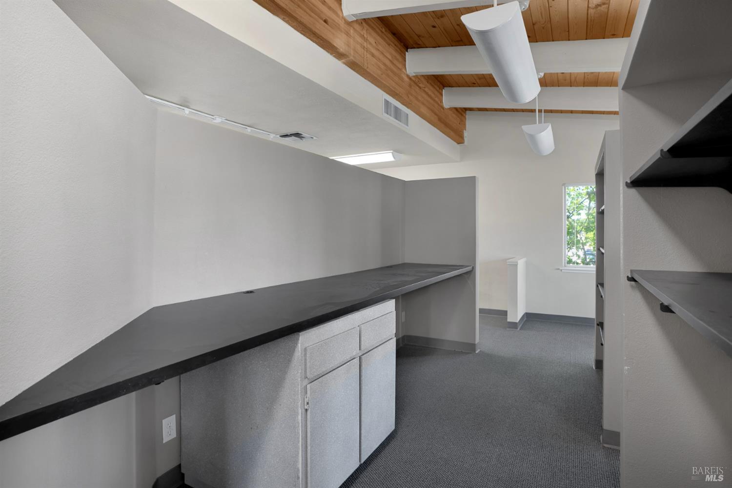 MLS #326030557 image #21
