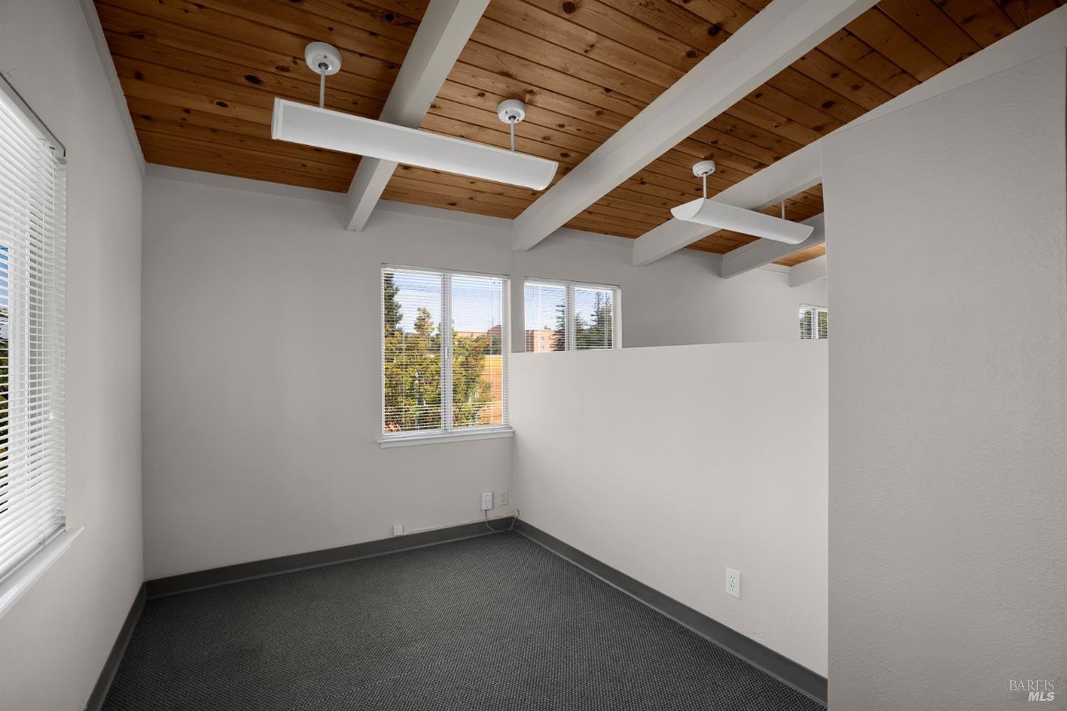 MLS #326030557 image #23