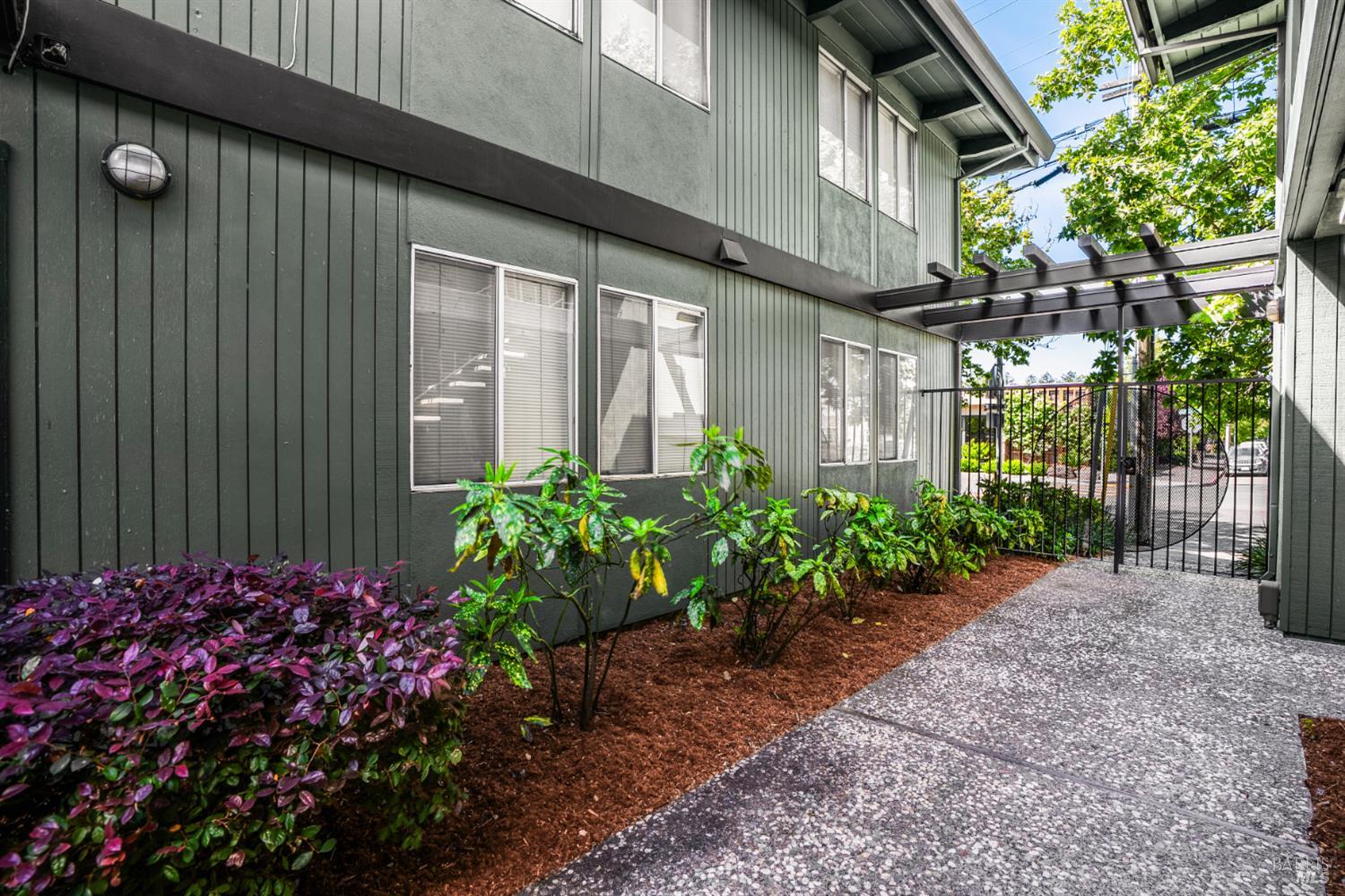 MLS #326030557 image #3