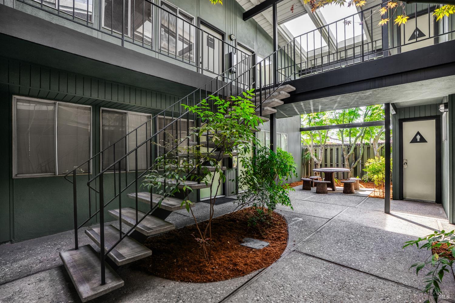 MLS #326030557 image #6