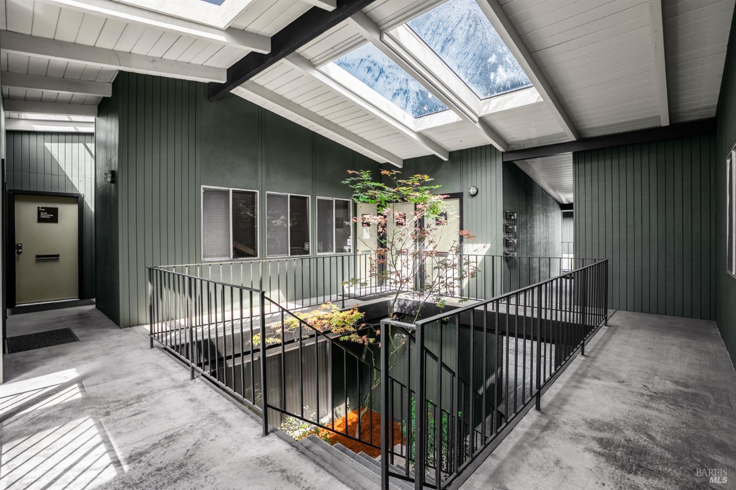MLS #326030557 image #9