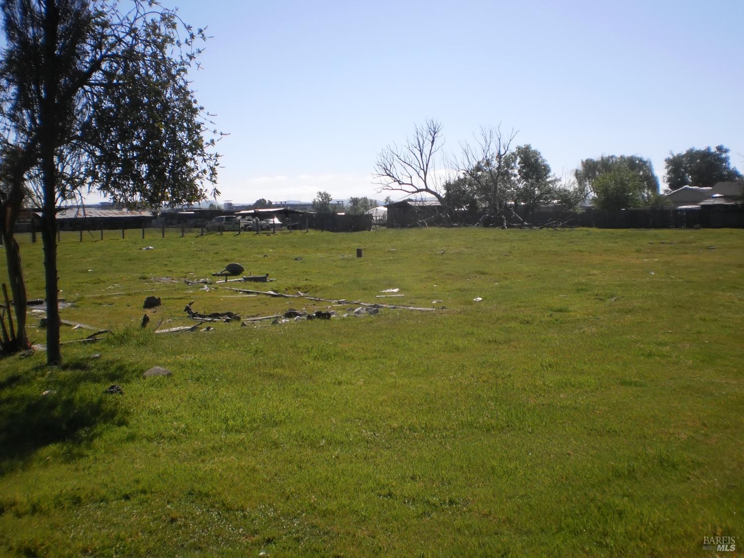 MLS #326030601 image #3