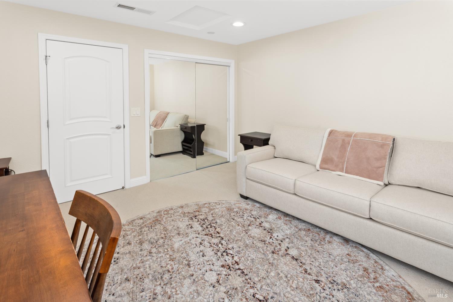 MLS #326030807 image #14