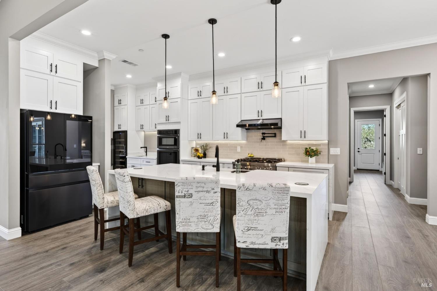 MLS #326030812 image #3
