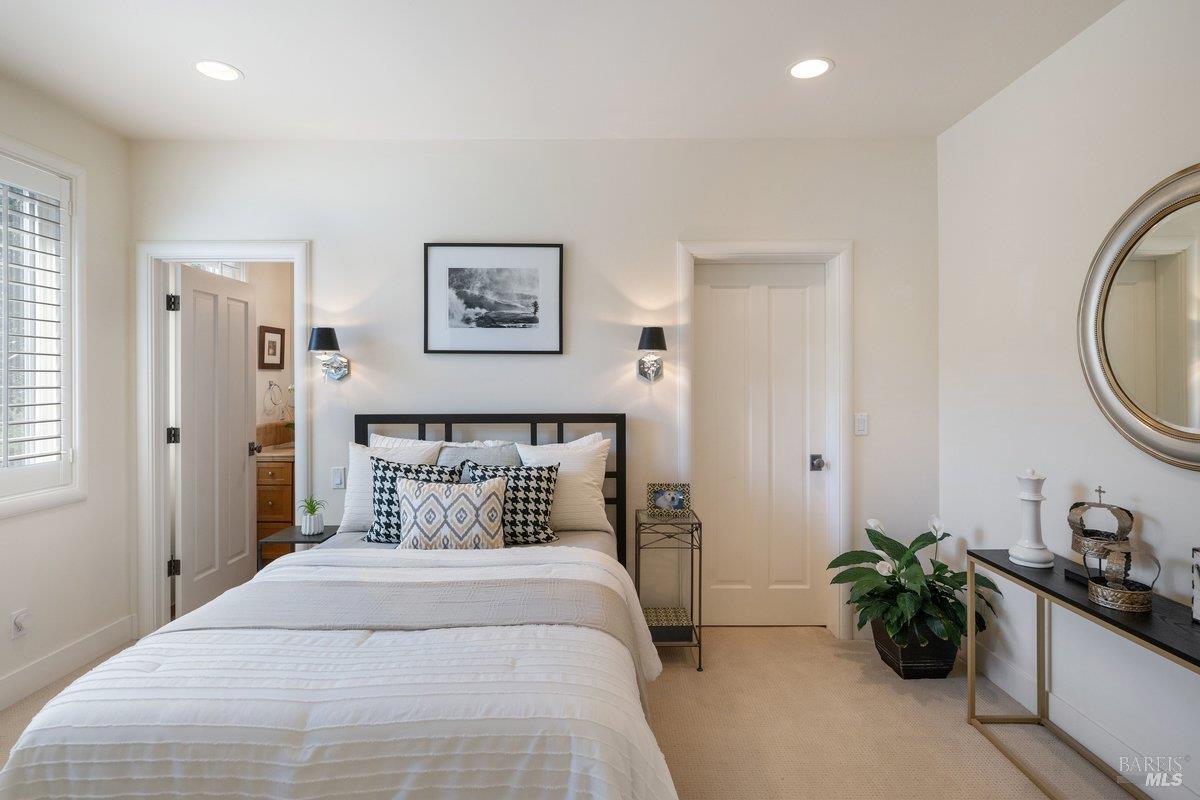MLS #326030855 image #42