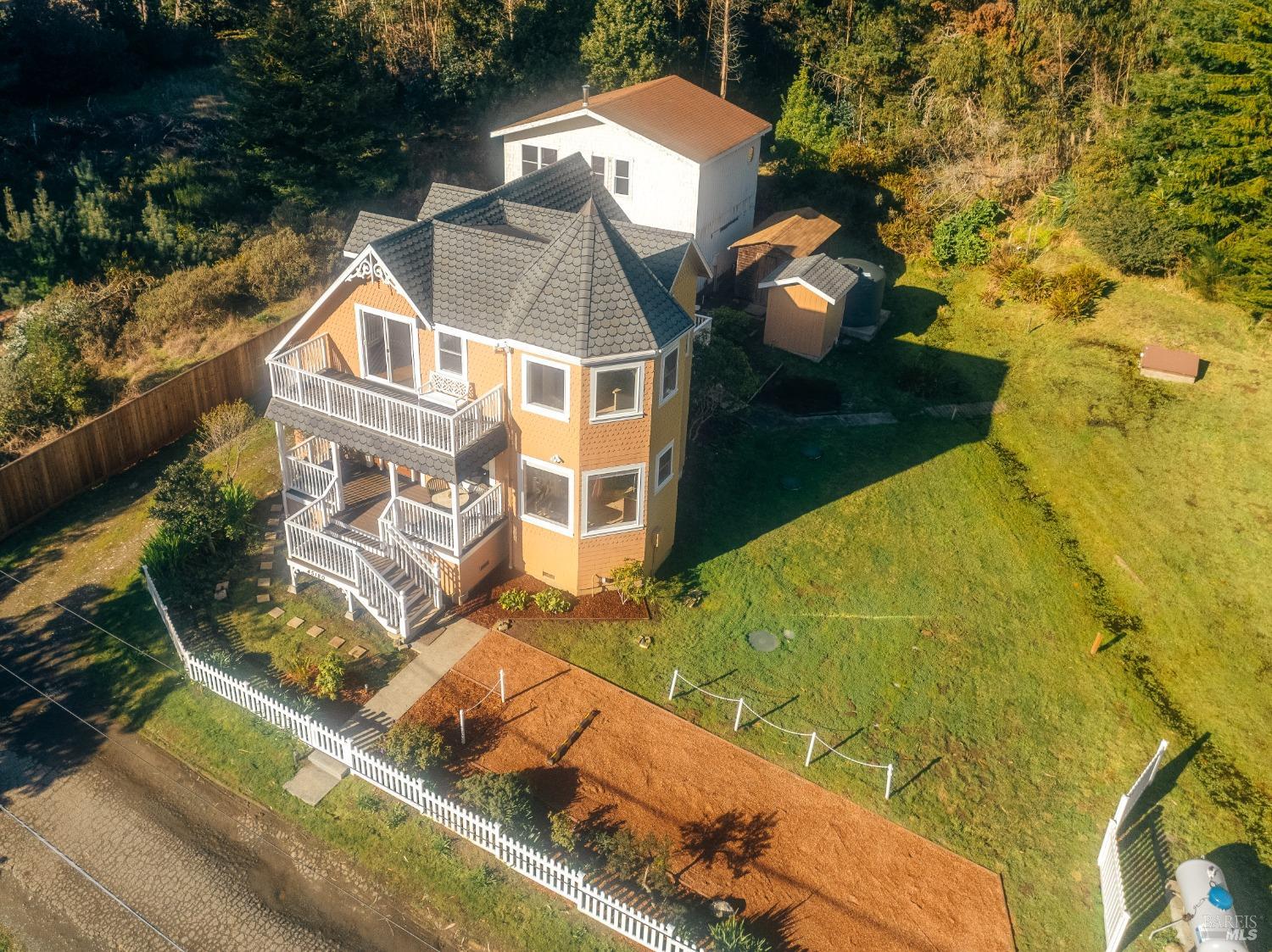 MLS #326034465 image #46