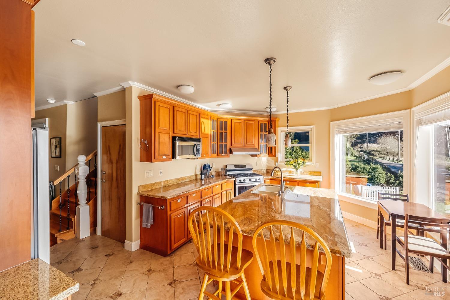 MLS #326034465 image #8