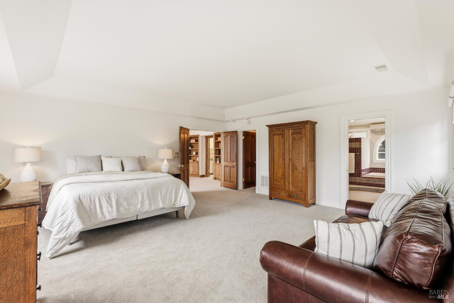 MLS #326034523 image #37