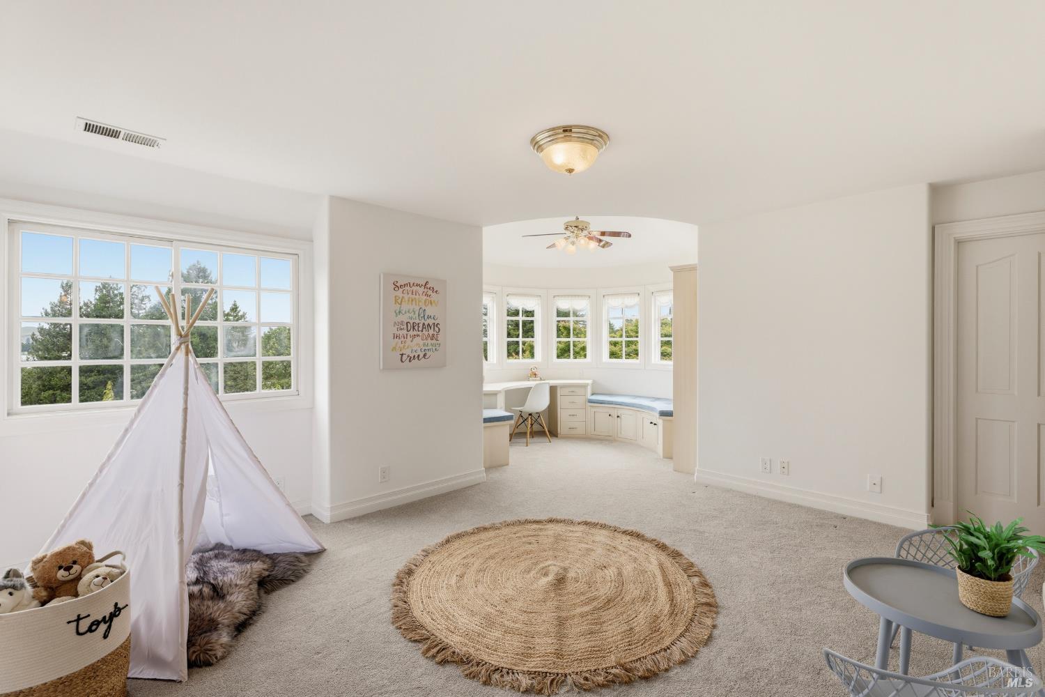 MLS #326034523 image #45