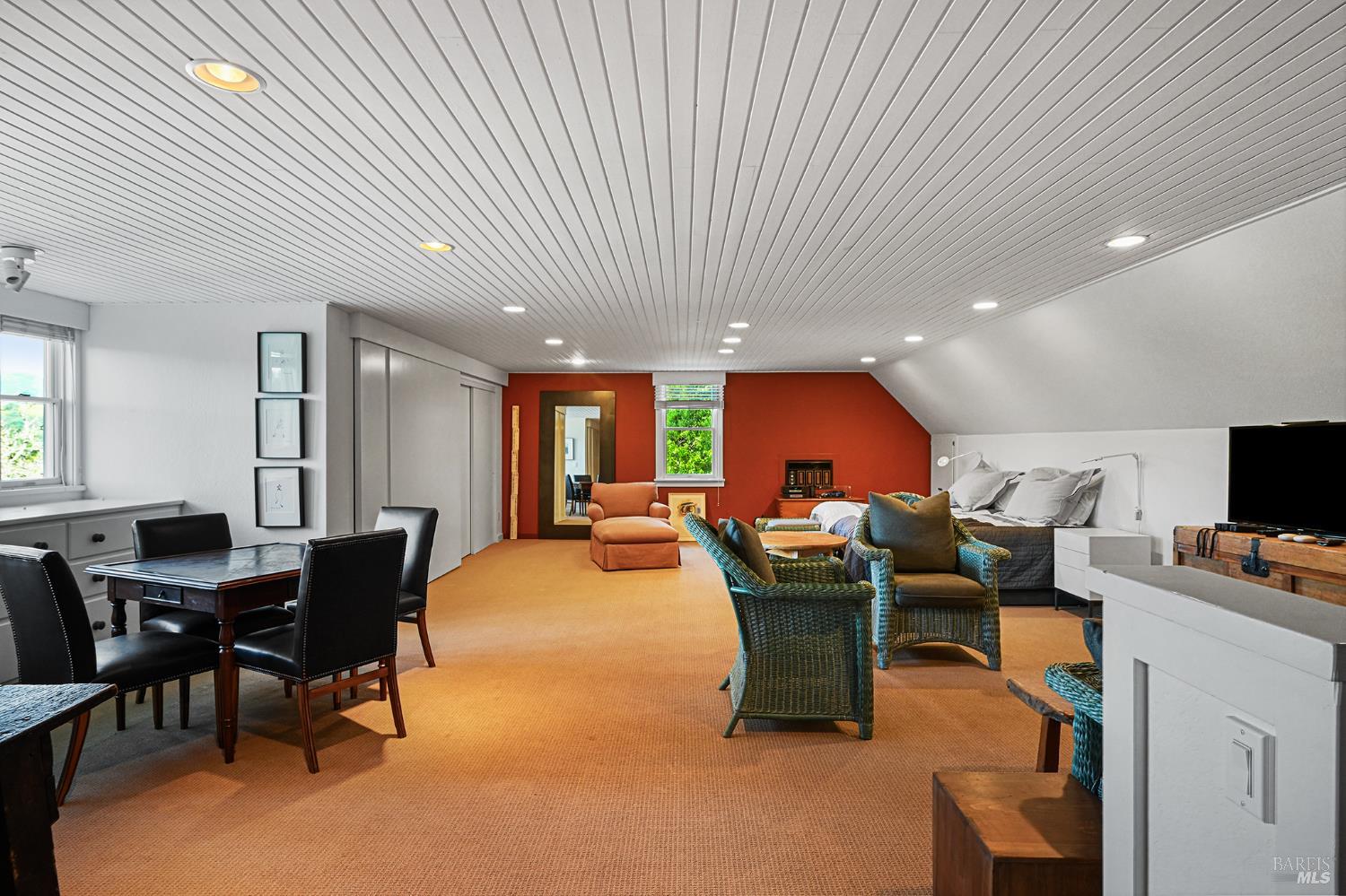 MLS #326034895 image #60