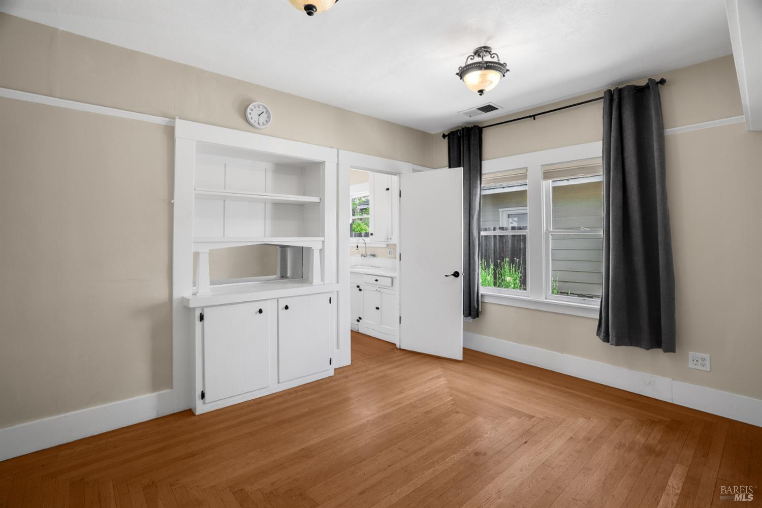 MLS #326035543 image #13