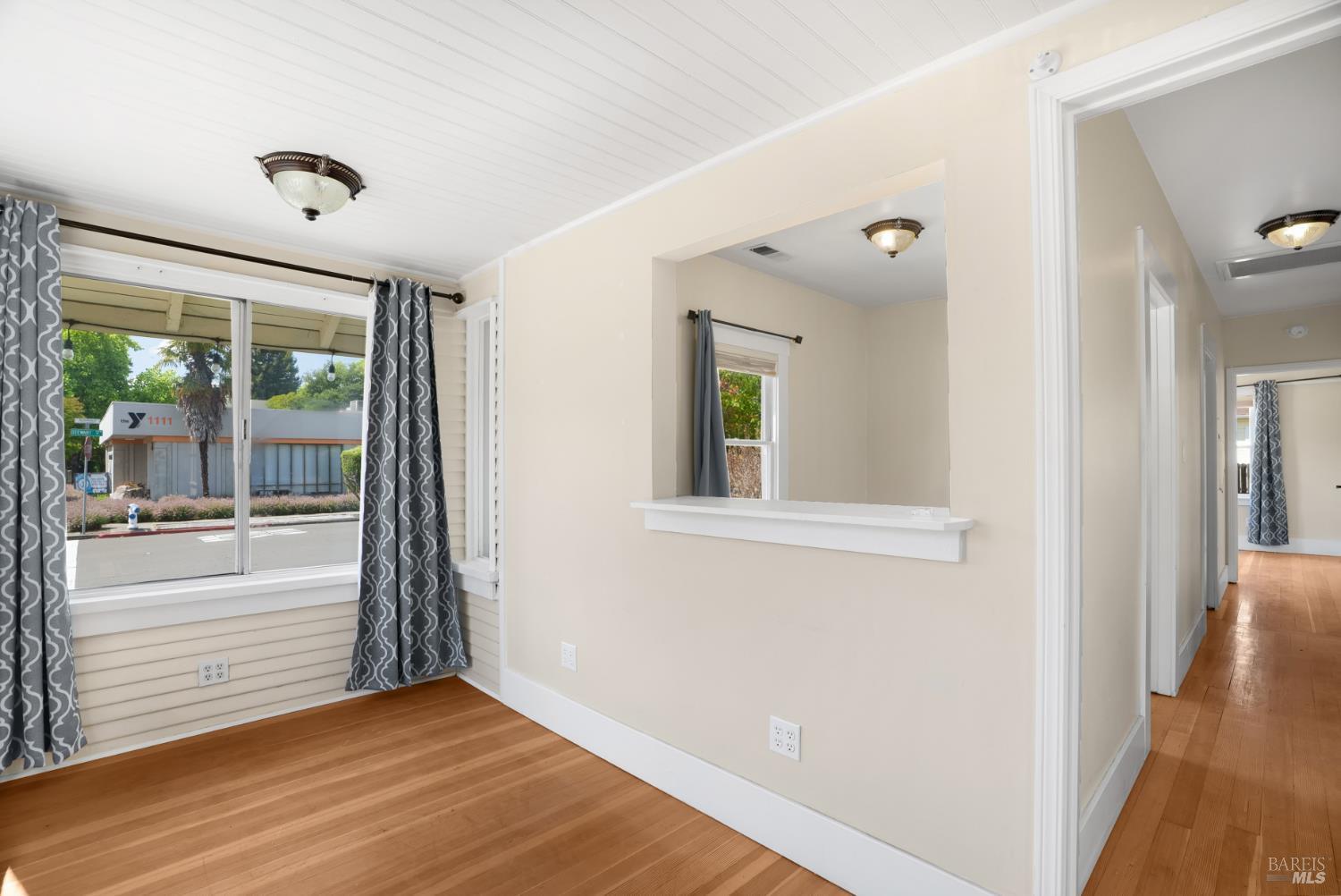 MLS #326035543 image #2