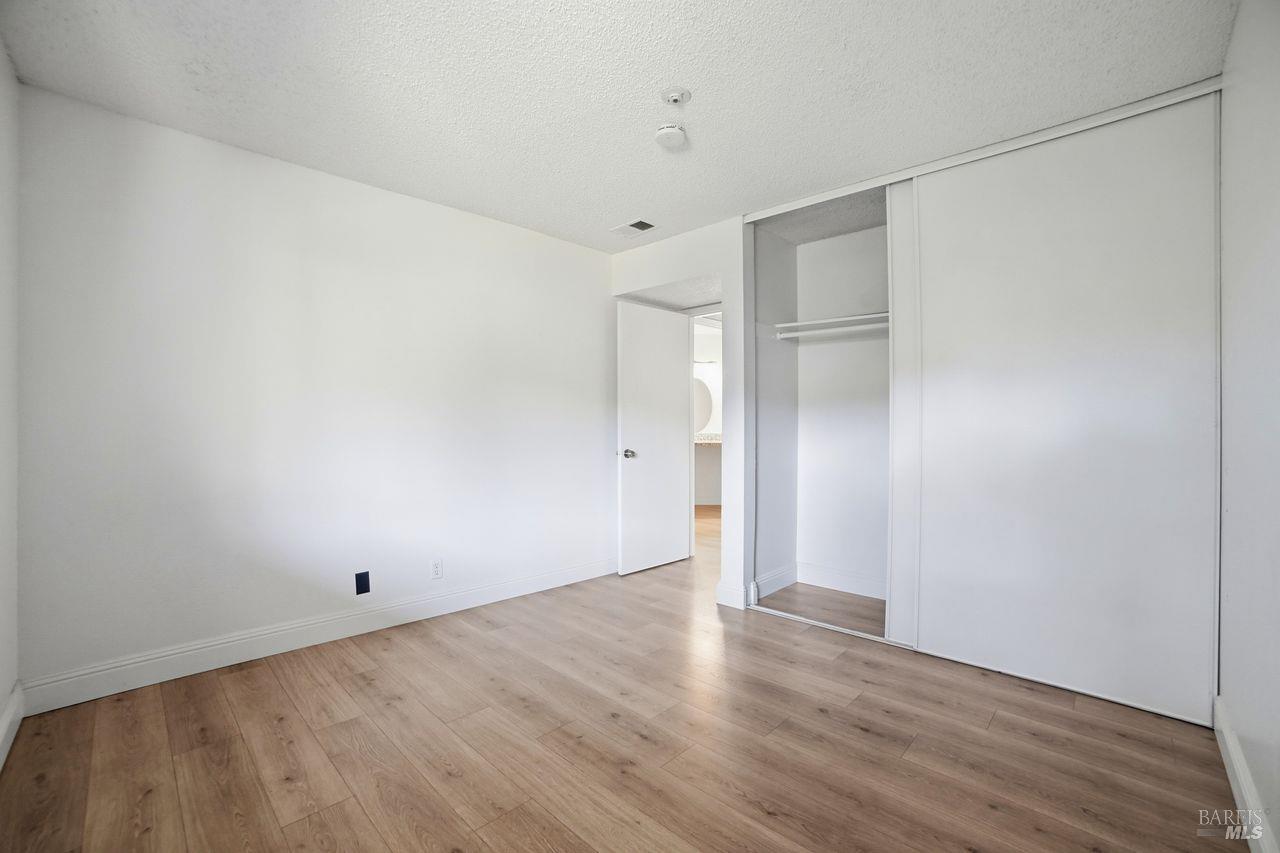 MLS #326035557 image #16