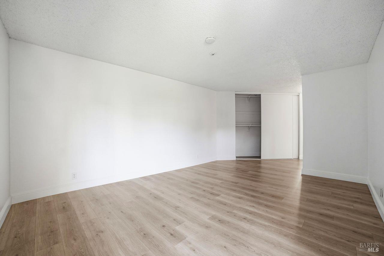 MLS #326035557 image #19
