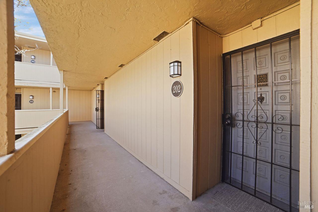 MLS #326035557 image #2