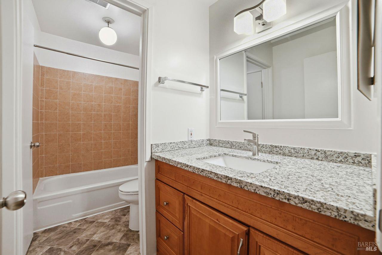 MLS #326035557 image #26