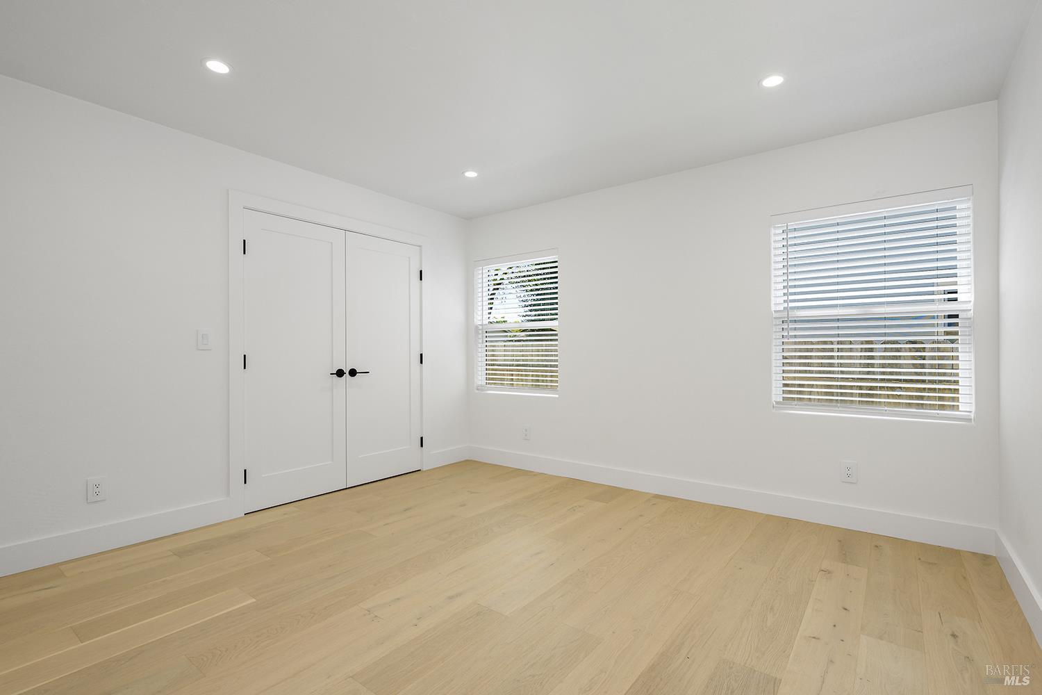 MLS #326035583 image #22