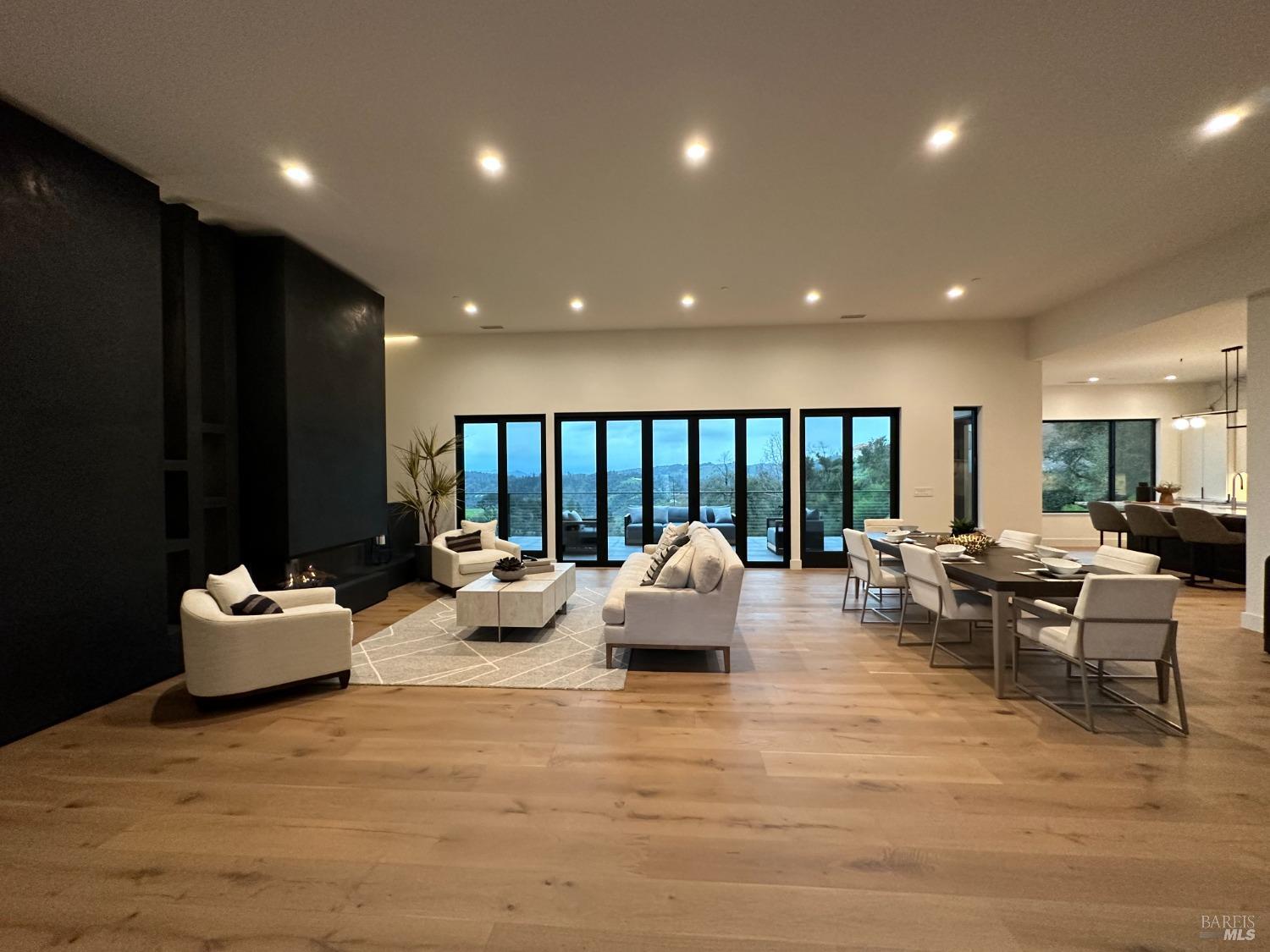 MLS #326035698 image #15