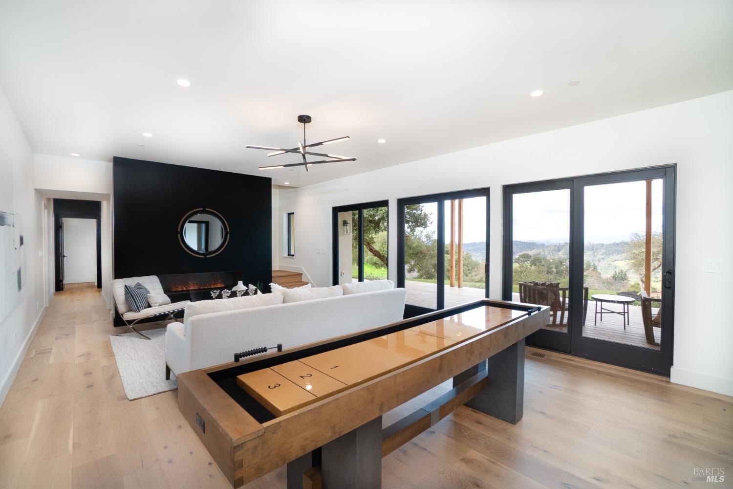 MLS #326035698 image #44