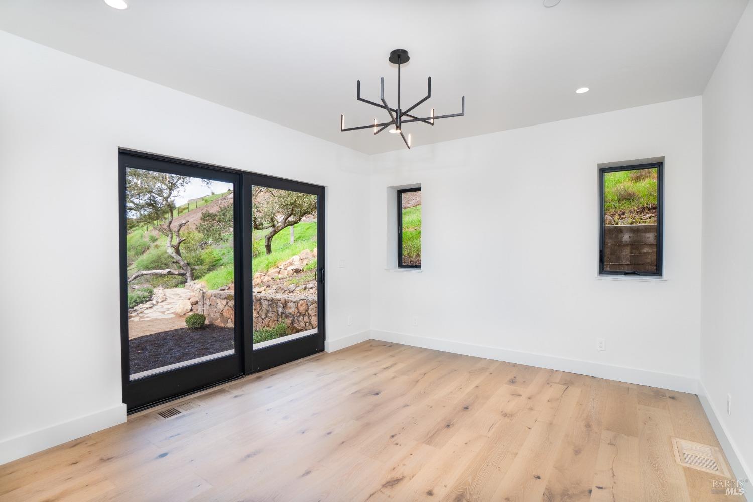 MLS #326035698 image #51