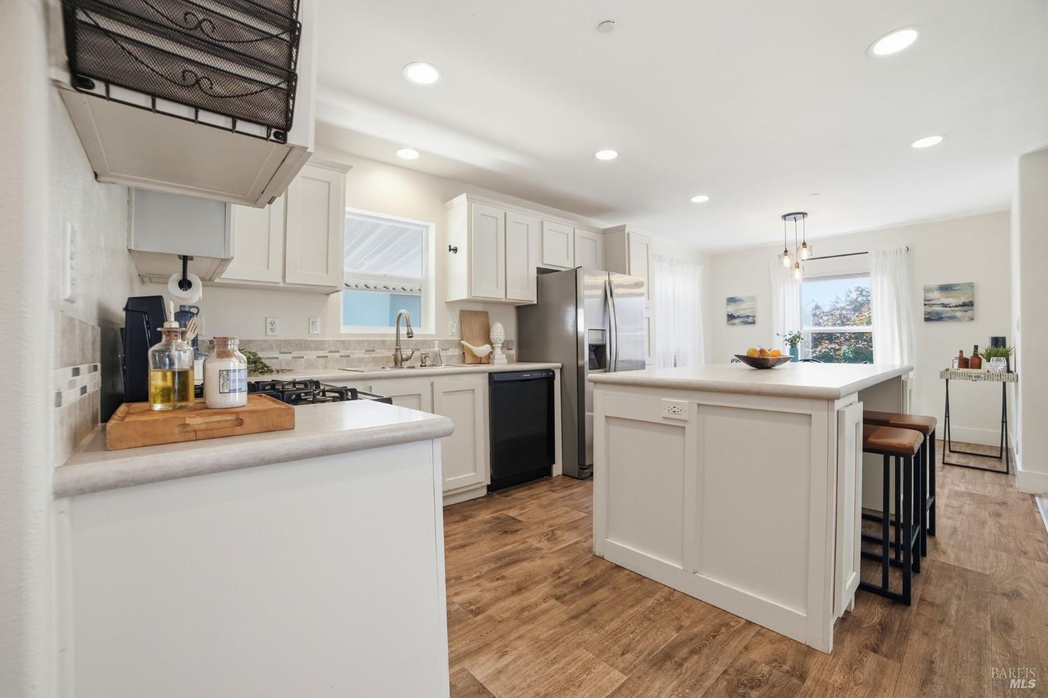 MLS #326035850 image #7