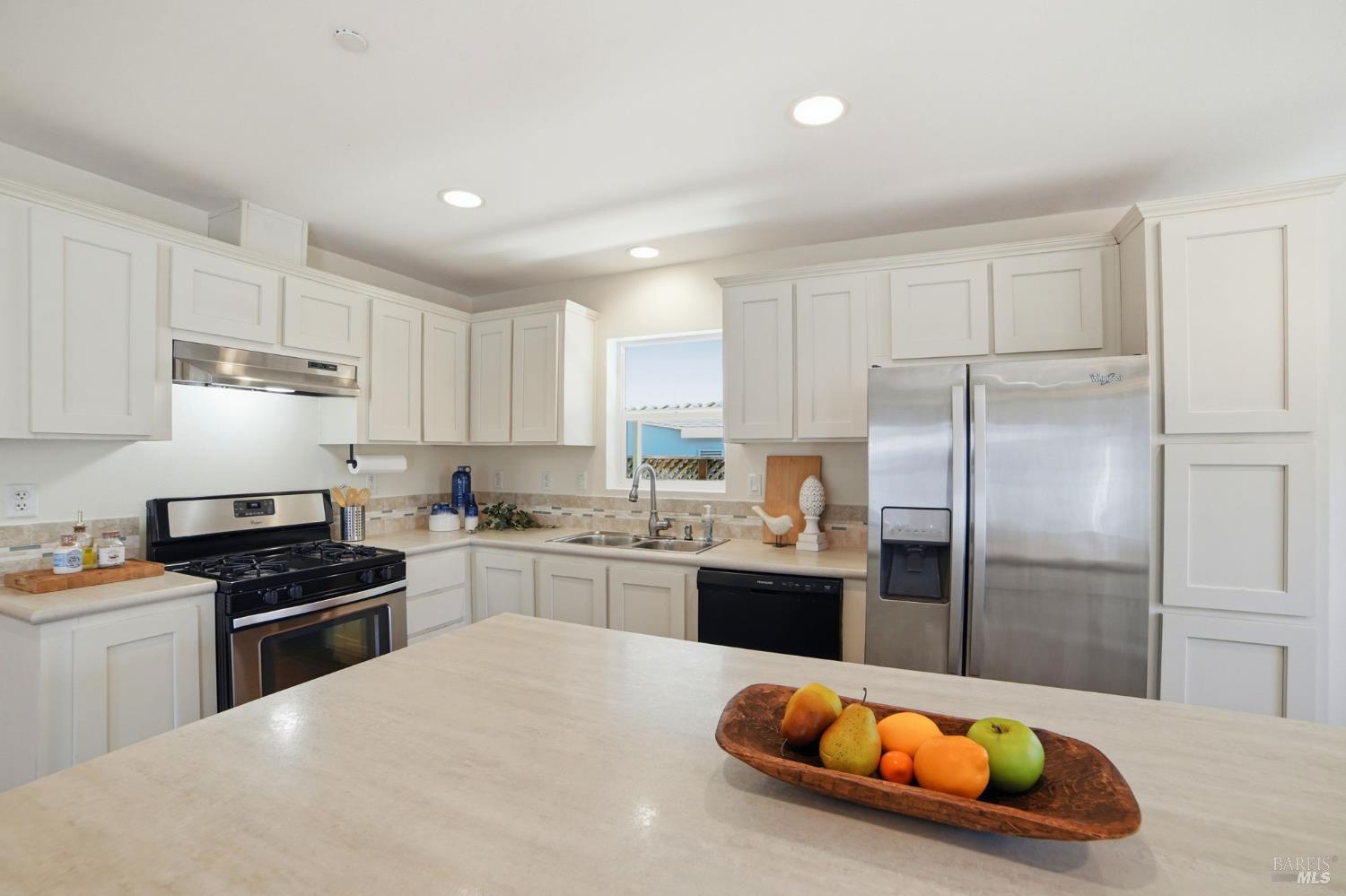 MLS #326035850 image #9