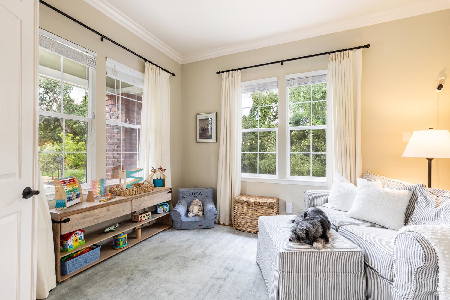 MLS #326036104 image #9