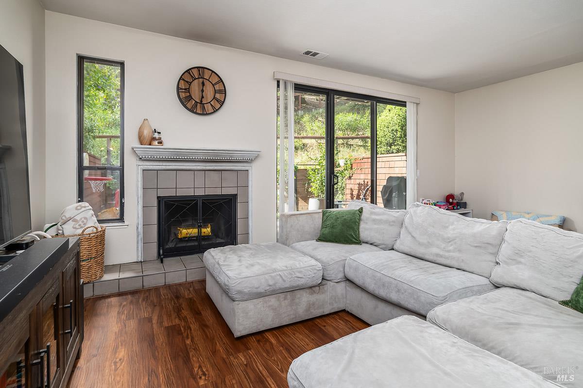 MLS #326036114 image #4