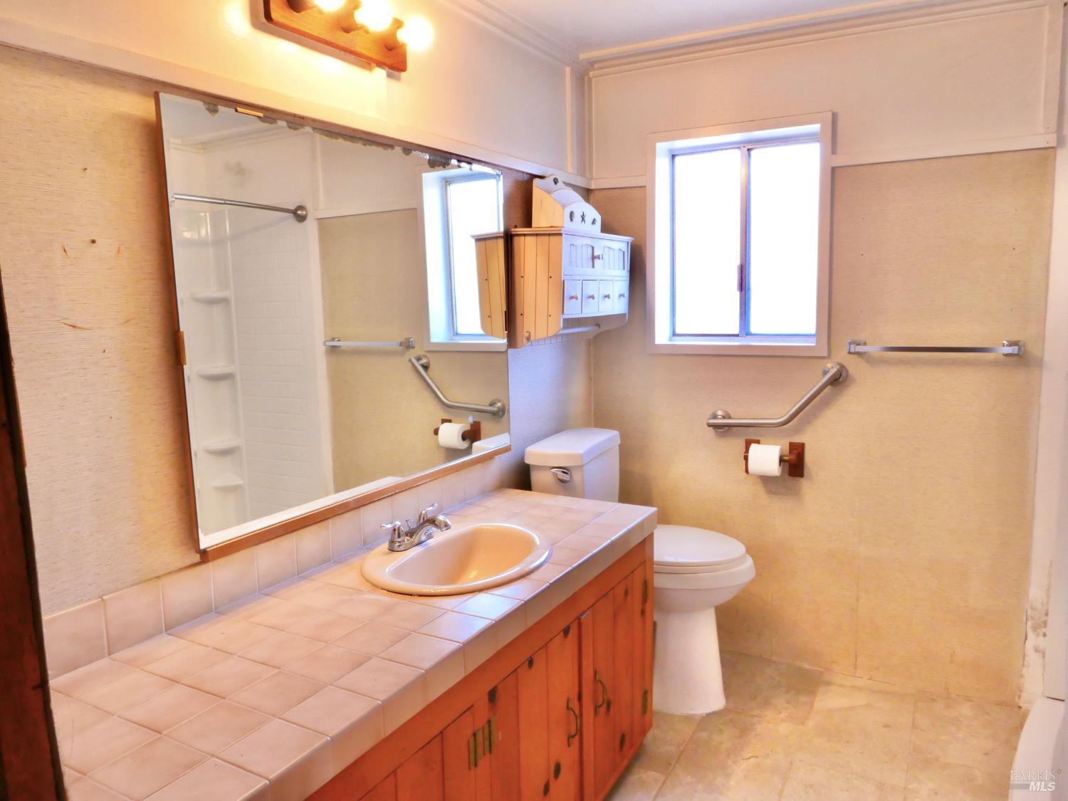 MLS #326036608 image #20