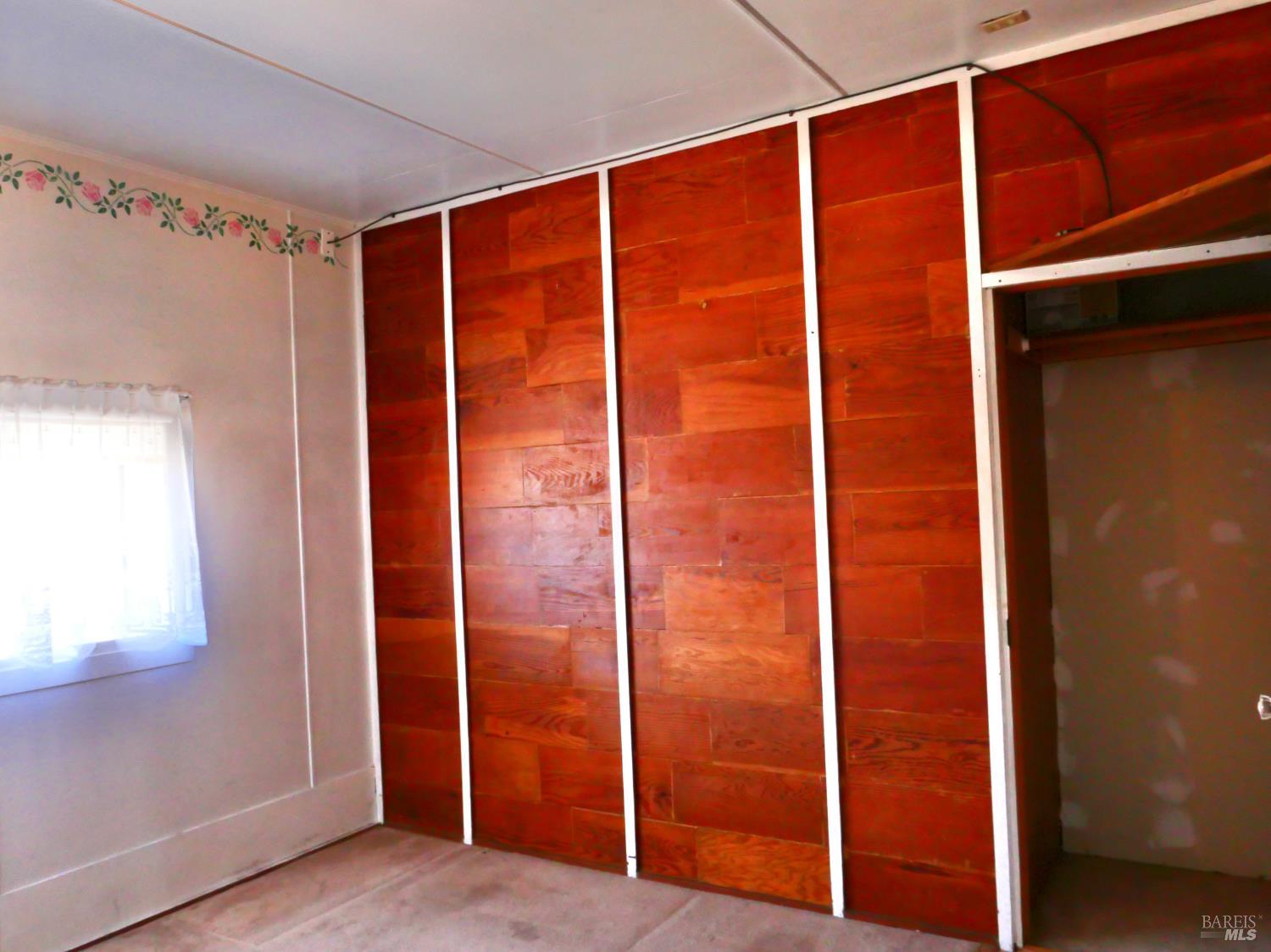 MLS #326036608 image #9
