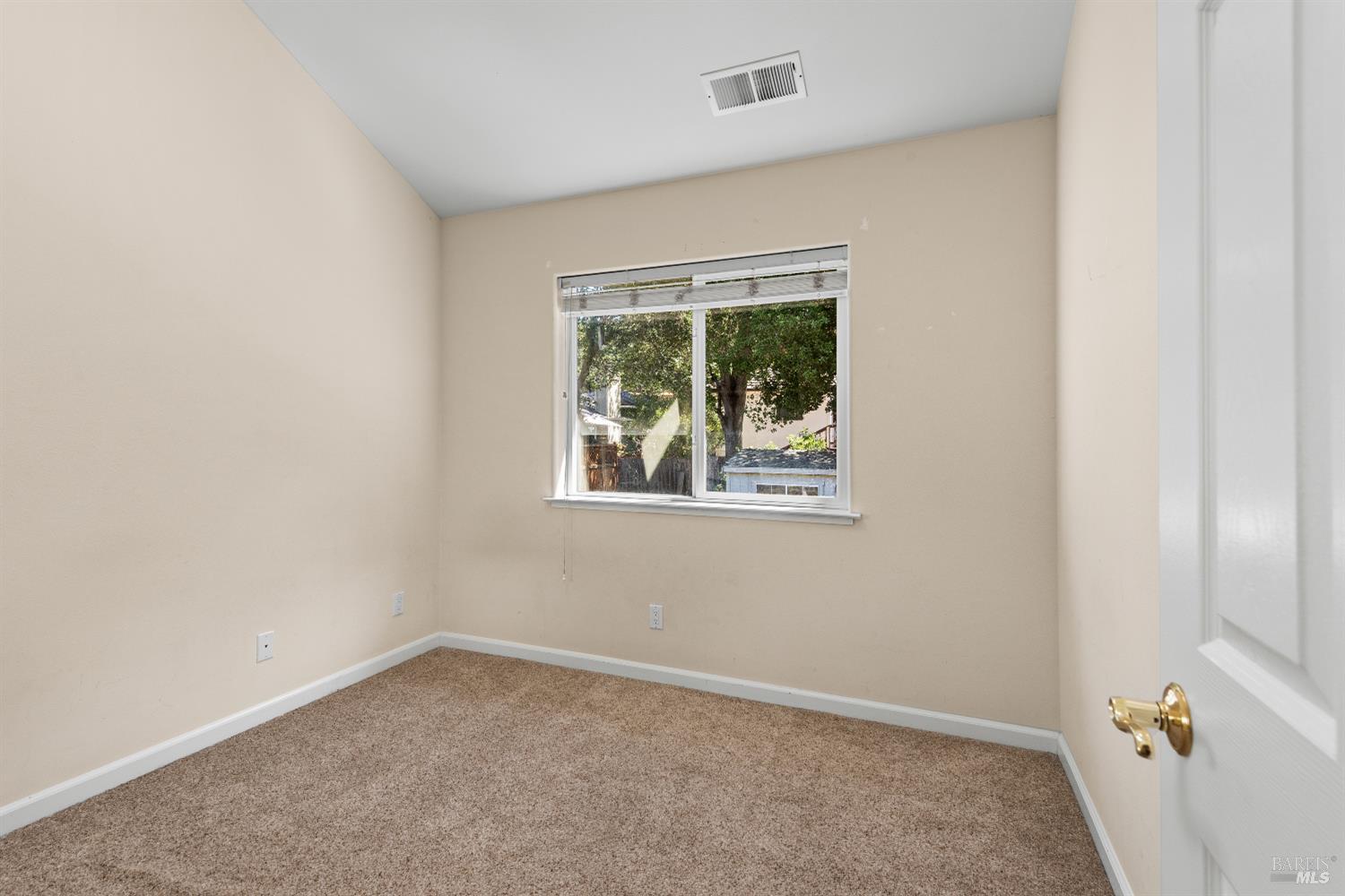 MLS #326037845 image #22
