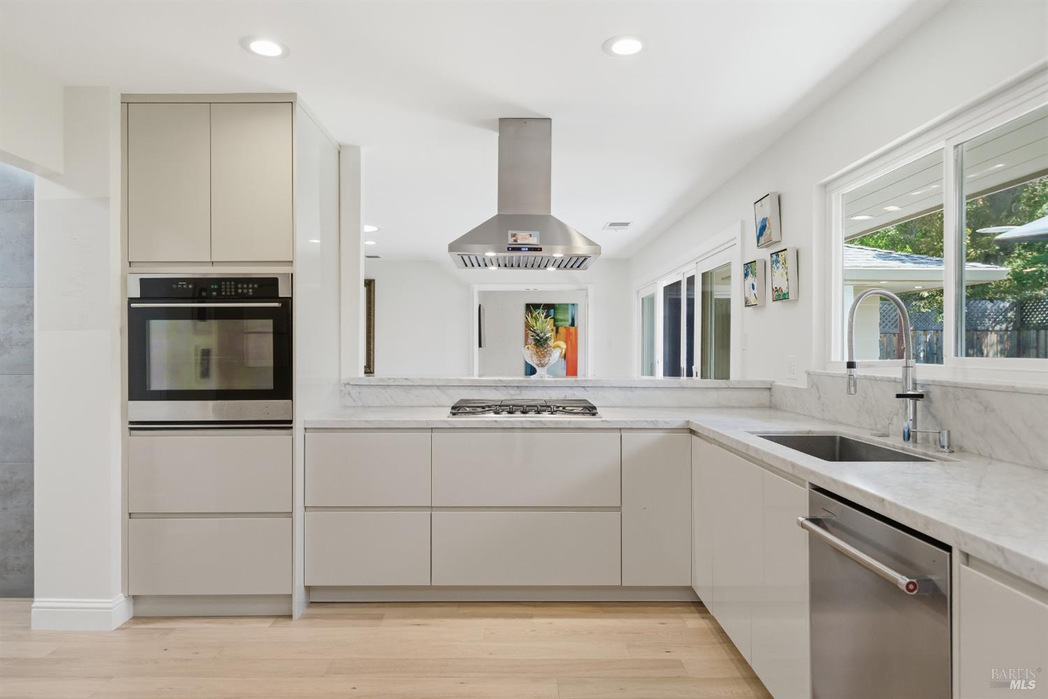 MLS #326037988 image #6