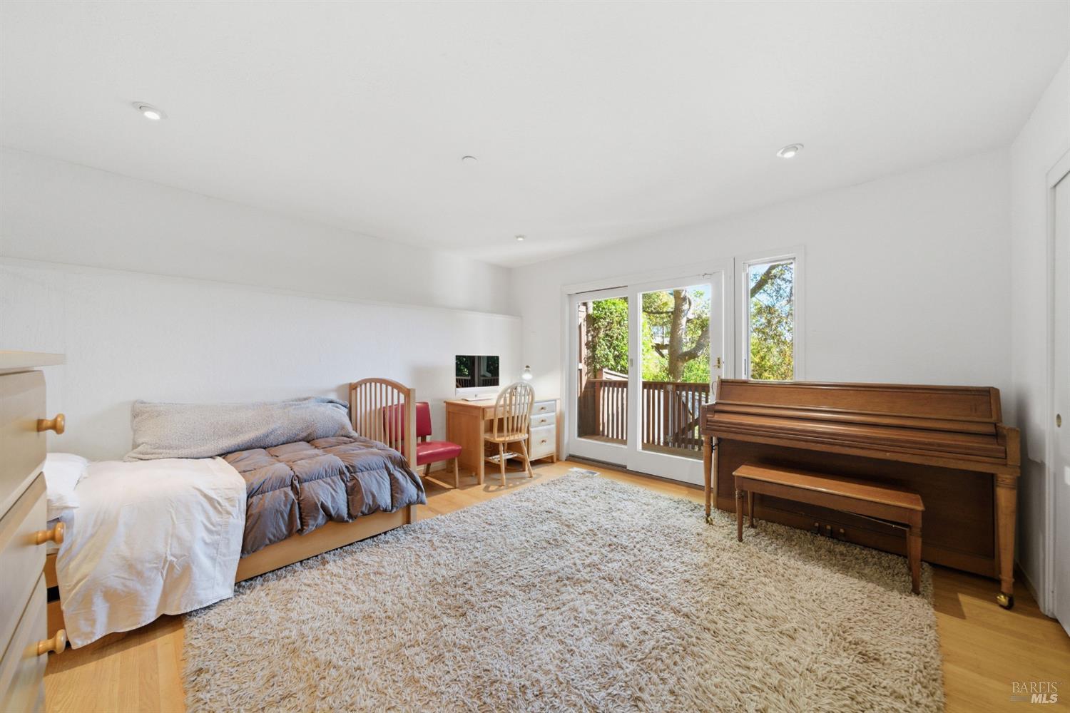 MLS #326038160 image #45
