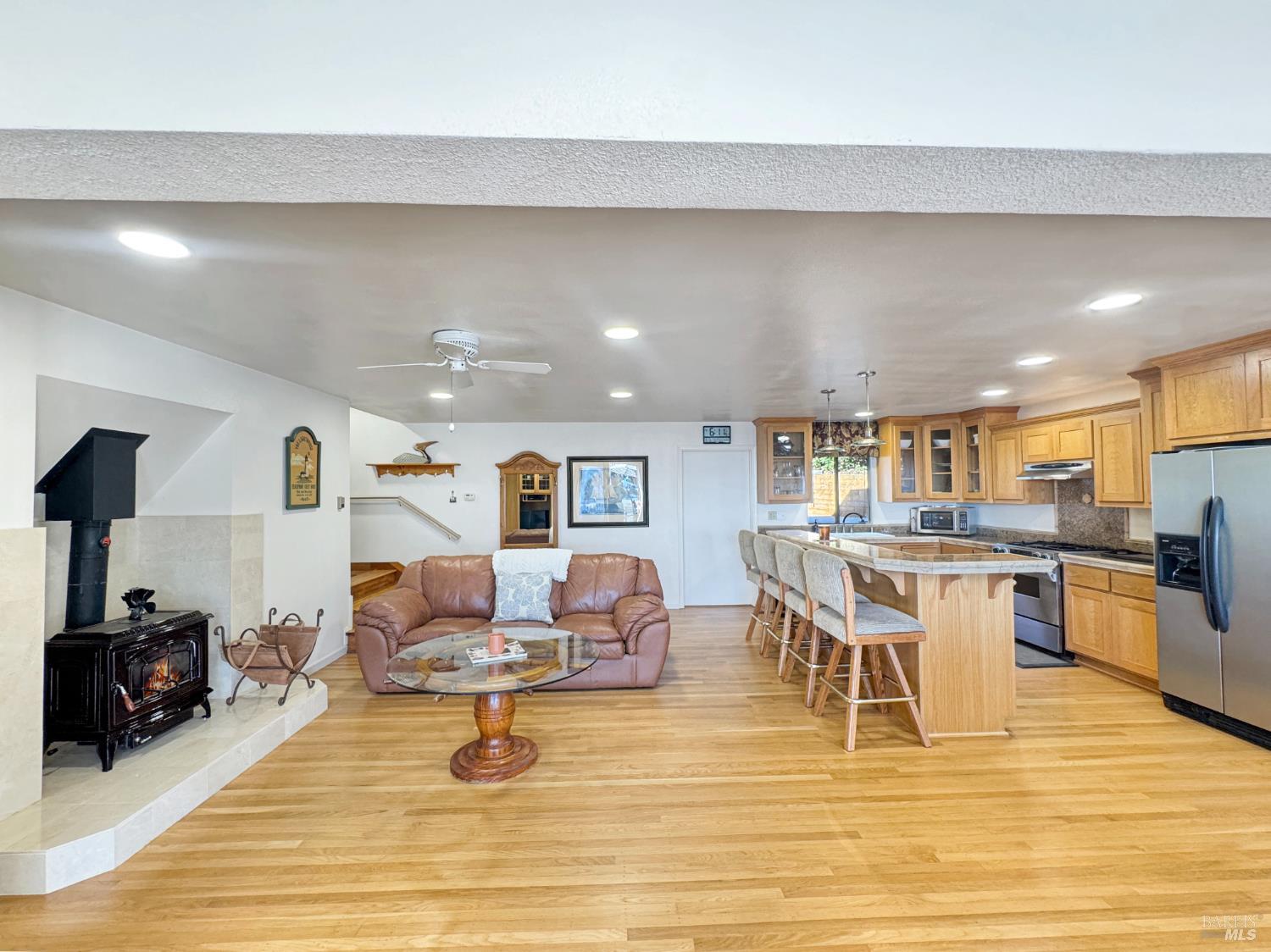 MLS #326038268 image #1