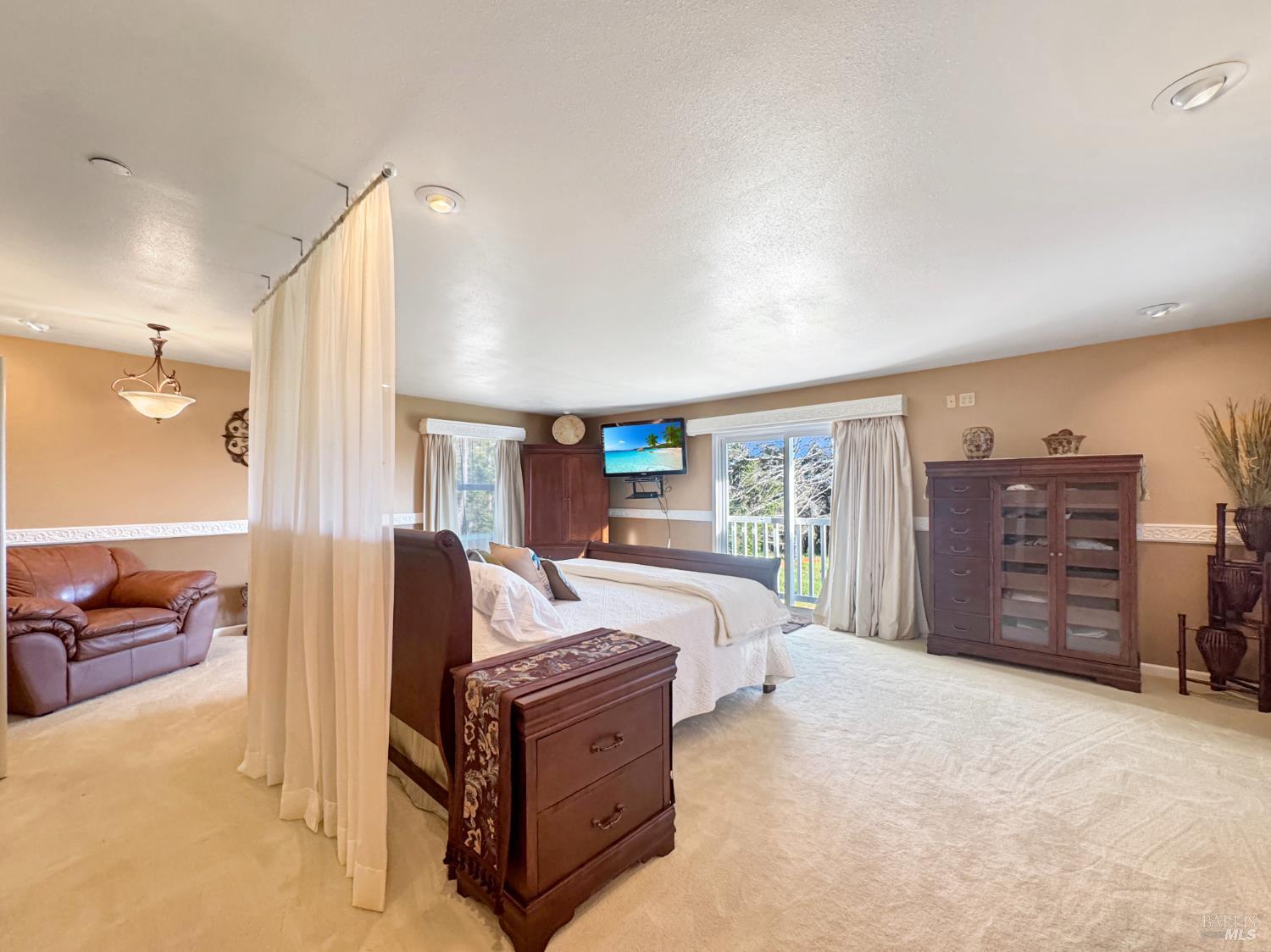 MLS #326038268 image #7