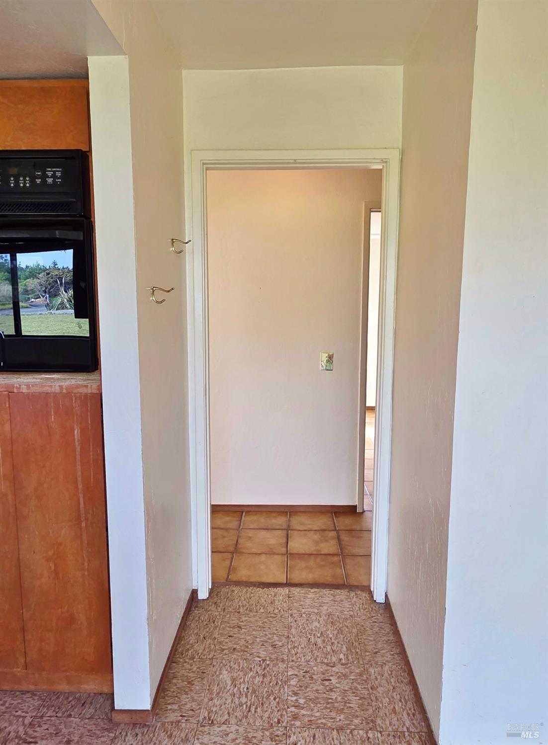 MLS #326038279 image #14