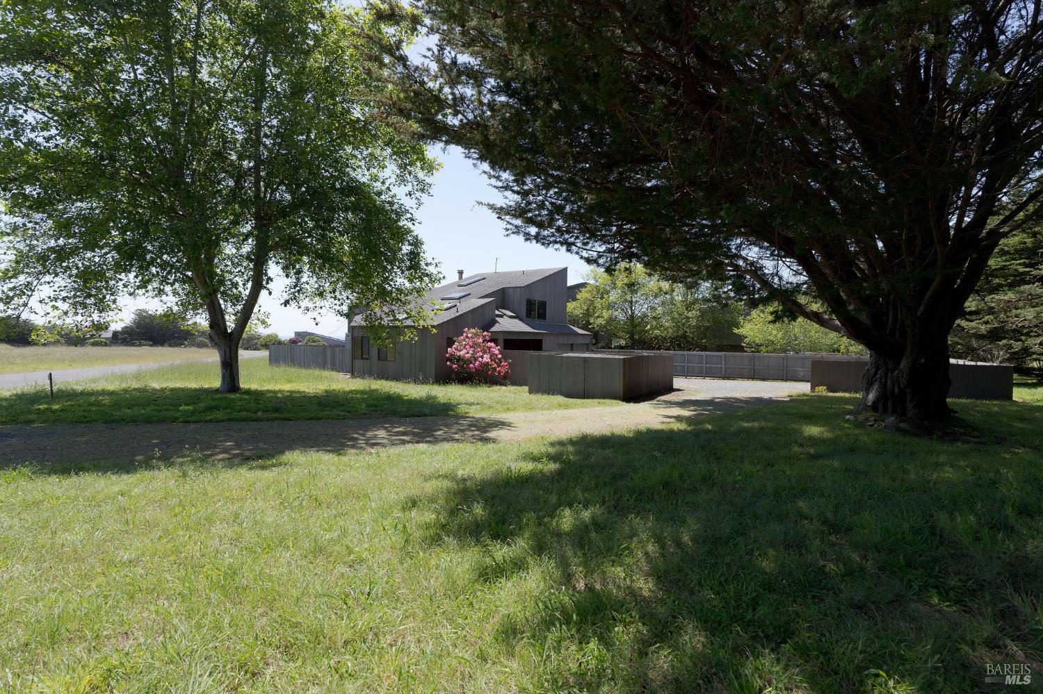 MLS #326038293 image #42