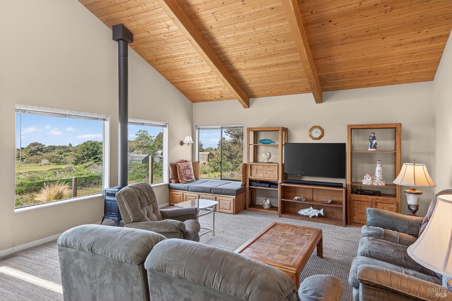 MLS #326038378 image #4