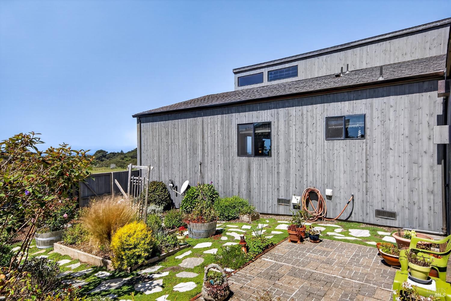 MLS #326038378 image #43