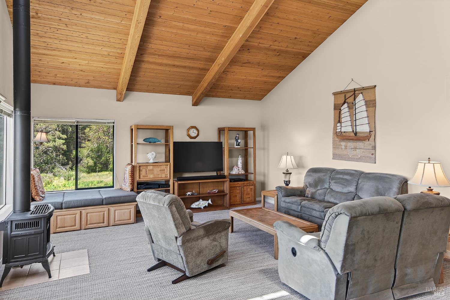 MLS #326038378 image #6