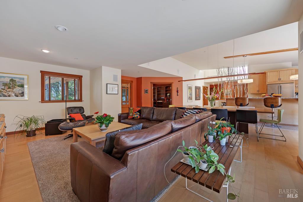 MLS #326038450 image #30