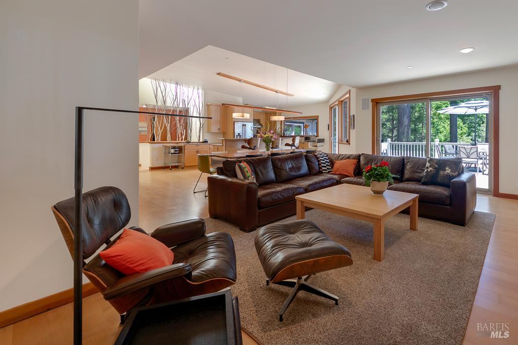 MLS #326038450 image #32